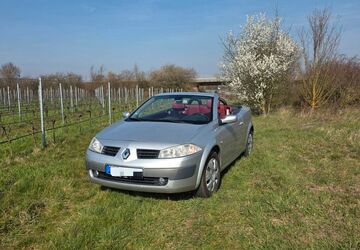 Renault Megane 208.000 km 2.100 &euro; Wachenheim 67157