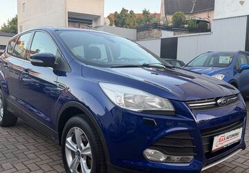 Ford Kuga 124.000 km 9.990 &euro; Worms 67547