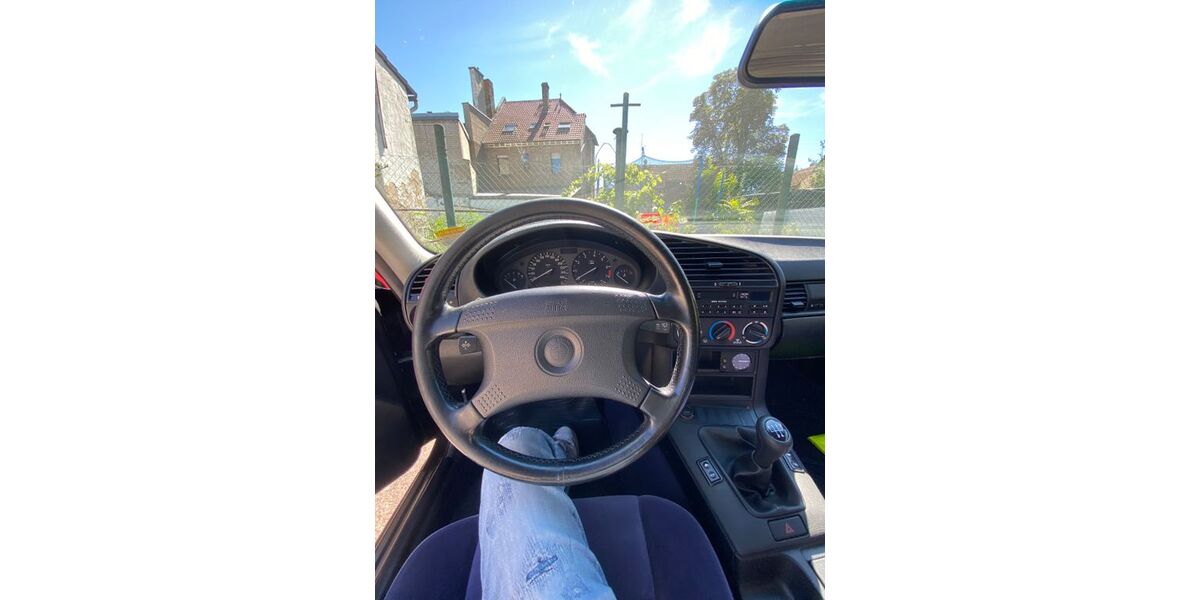 BMW 320 132.000 km 9.990 &euro; Mannheim 68309