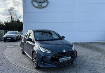 Toyota Yaris 3.700 km 34.690 &euro; Alzey 55232