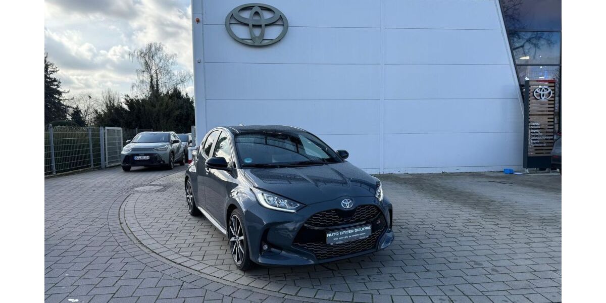 Toyota Yaris 3.700 km 34.690 &euro; Alzey 55232