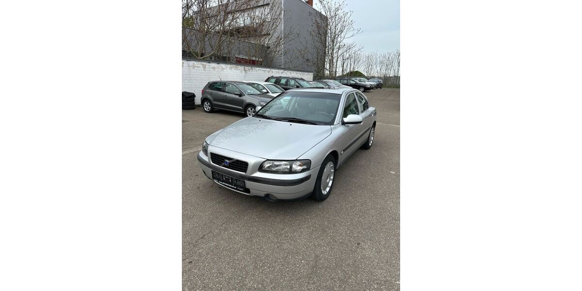 Volvo S60 128.640 km 4.750 &euro; Mannheim 68309