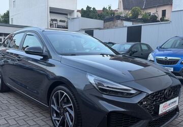 Hyundai i30 82.000 km 16.490 &euro; Worms 67547