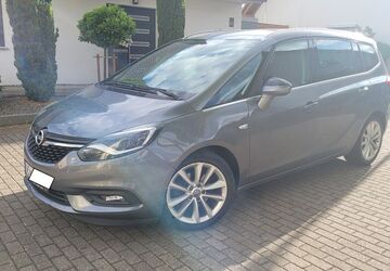 Opel Zafira 204.810 km 7.999 &euro; Worms 67551