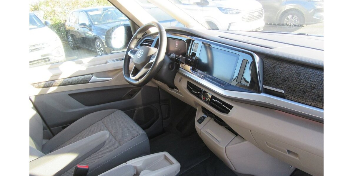 VW T7 Multivan Style eHybrid lang 93.000 km 48.990 &euro; Gernsheim 64579