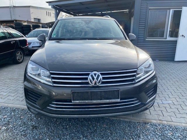 VW Touareg 290.000 km 12.599 &euro; Bickenbach 64404