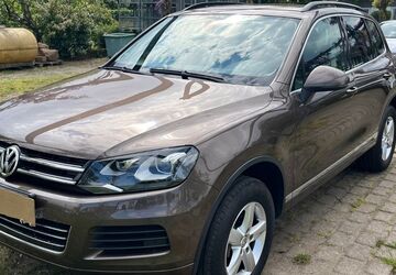 VW Touareg 207.000 km 13.000 &euro; Forst 67147