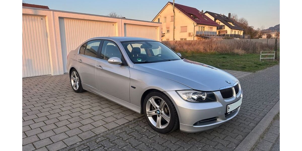 BMW 330 199.500 km 5.700 &euro; Heppenheim 64646