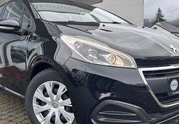 Peugeot 208 53.134 km 6.490 &euro; Bickenbach 64404
