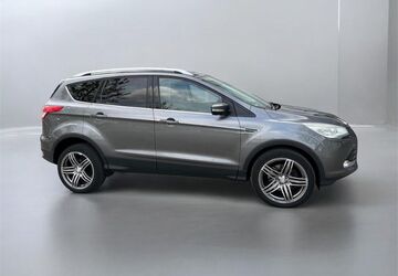 Ford Kuga 234.000 km 8.900 &euro; Viernheim 68519