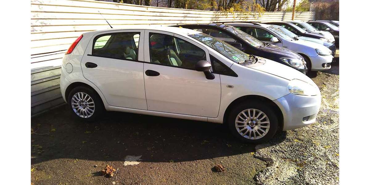 Fiat Punto 186.987 km 750 &euro; Mannheim, Universitätsstadt 68309