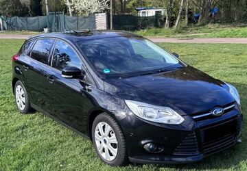 Ford Focus 103.000 km 5.350 &euro; Ludwigshafen am Rhein 67063